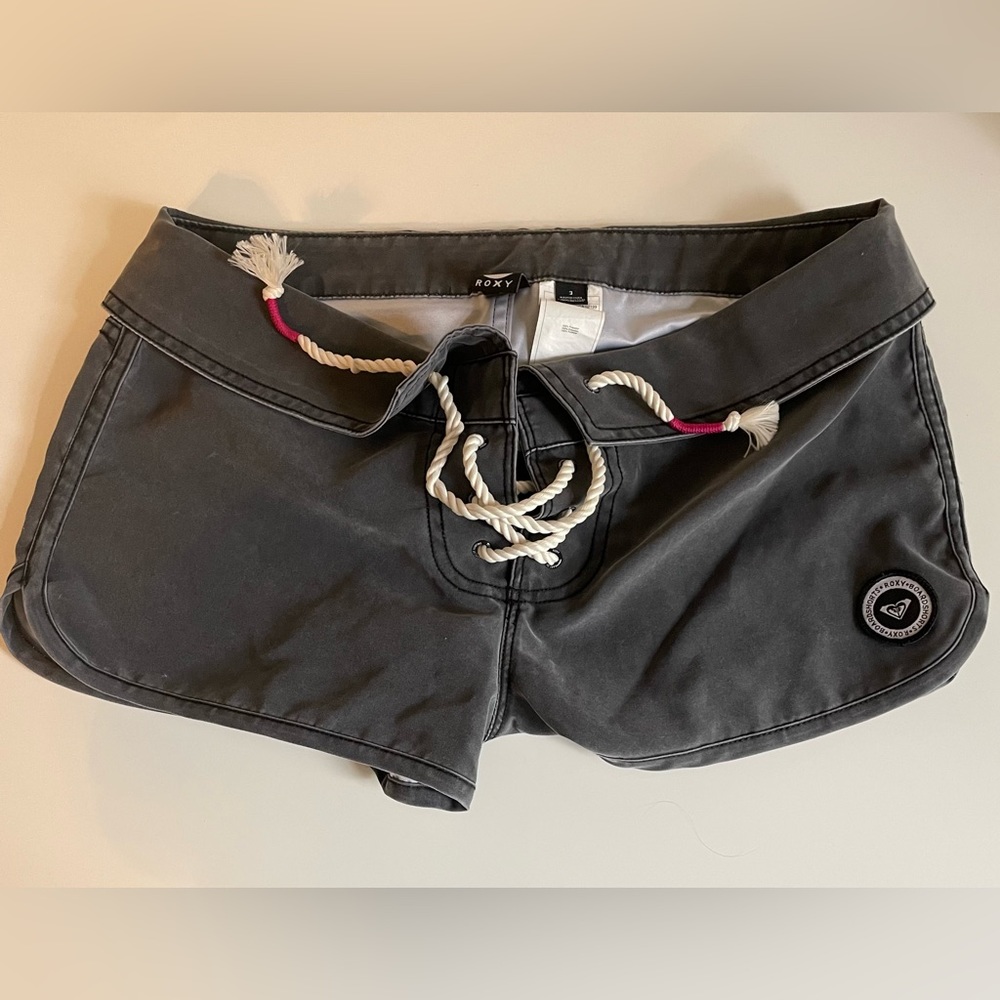 Roxy NWOT 3 board shorts